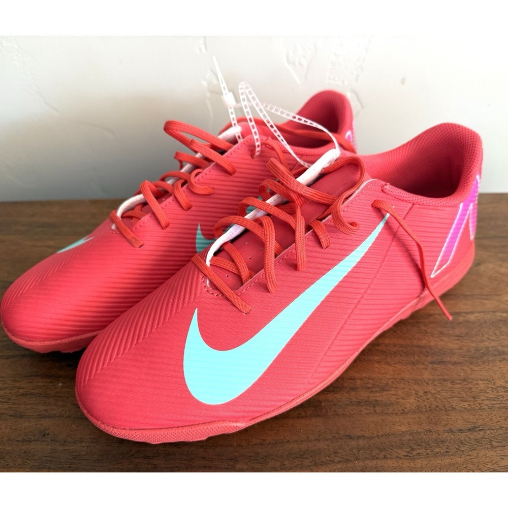 NIKE Men's 9.5 Nike Mercurial Vapor 16 Club Soccer Shoes